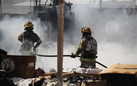 Galer A Se Incendia Recicladora En El Granjero