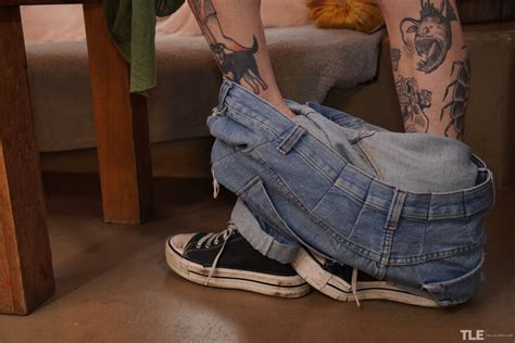 AMATEUR GIRL TheLifeErotic Petting My Pussy 1 Alena