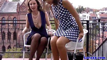 Milf británica y follando con los dedos XVIDEOS