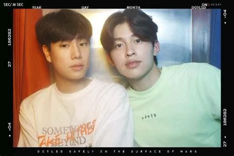 Pin di ᴘᴏɴᴅ ɴᴀʀᴀᴠɪᴛ ปอนด Selebritas Pria gay Pria