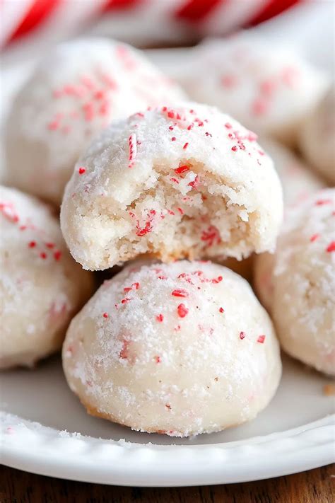 Peppermint Snowball Cookies