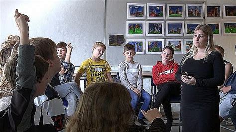 Bikini Billeder P Instagram P Virker Unges Kropsopfattelse Tv St