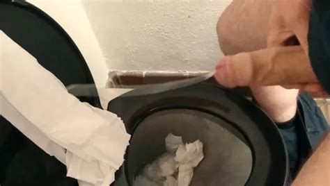 Hands Free Cumshot Using Vibrator Slugsofcumguy Gay Xhamster