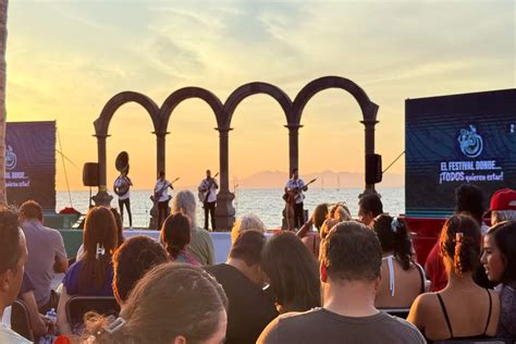 12 Consejos para Disfrutar al Máximo del Malecón de Puerto Vallarta en