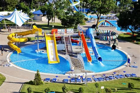A water park in minsk Stock Photos, Royalty Free A water park in minsk ...