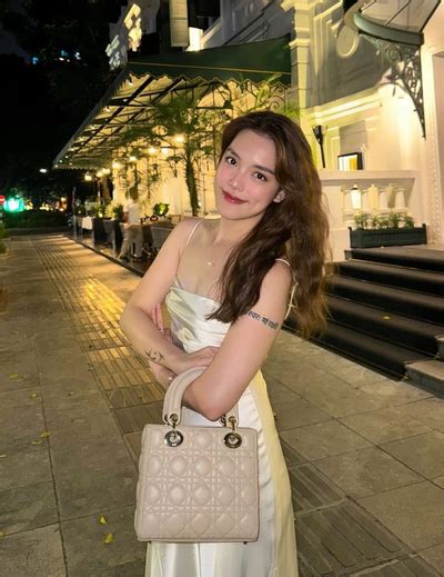 Dàn hot girl Việt Gen Z gây sốt vì vừa xinh đẹp vừa học giỏi Báo Dân trí