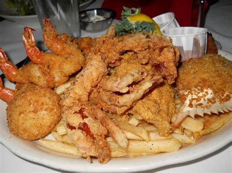 Pappadeaux Stuffed Crab And Shrimp Platter