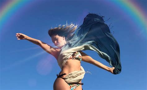 La Cantante Mexicana Que Se Sent A Gorda Y Hoy Impacta En Bikini As Luce Fey A Los A Os