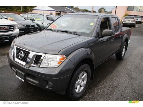 2012 Super Black Nissan Frontier SV Crew Cab 4x4 135570526 GTCarLot