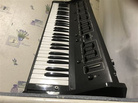 Infrequent Sound sex tex technology TOM Soviet Analog String Synthesizer ТОМ