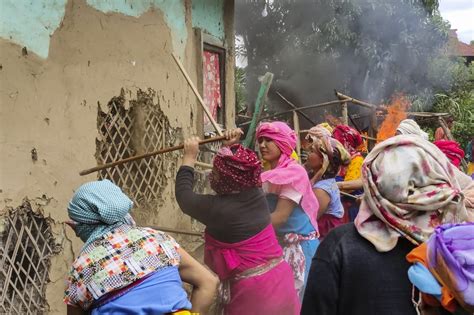 Women Burn Down Houses Of Two Accused Over India Naked Women Video