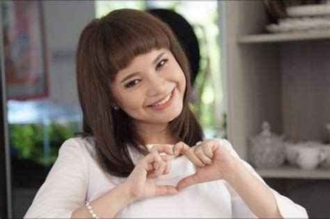 Pakai Nude Hingga Bold Inilah Bukti Tentang Rossa Yang Selalu Tampil Cantik Dan Awet Muda