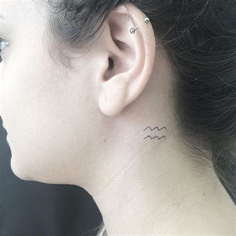 33 tatuagens perfeitas para quem é do signo de aquário Tatuagem