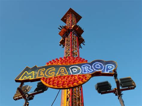 Mega Drop Ride