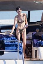 MEADOW WALKER Nude AZNude