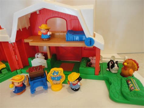 Fisher Price Little People Farmbarn Musical Animal Sounds Lot W15