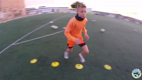 Entrenamiento específico para jugadores de fútbol YouTube