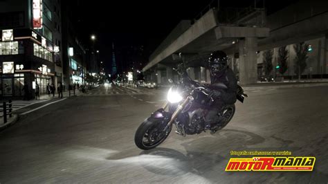 Yamaha MT 09 2014 naked trzy cylindry i 850 ccm sprawdź specyfikację zdjęcia i video