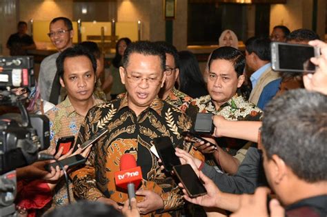 Bamsoet Sebut Bangga Presiden Dan Wakil Jadi Keluarga Pancasila