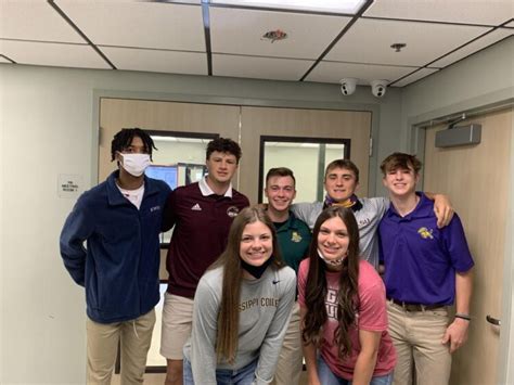 Hot Sexy Kamryn Eaton Bikini Pics