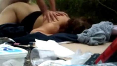 Olgun Cift Parkta Sikisiyor TNAFlix Porn Videos