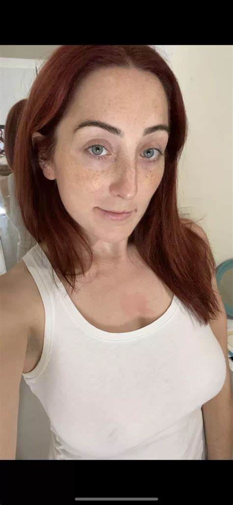 Off To Bed Want To Come With Nudes Braless NUDE PICS ORG