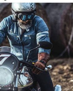 900 Cafe Racers Naked Bikes And Racer Ideas To Save Today Cafe Racer Naked Bike Bike And More