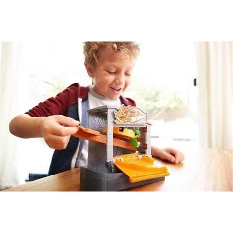 Pista Hot Wheels Ataque Do Dino Na Pizzaria City Mattel Submarino