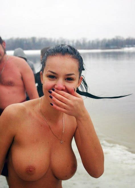 Freezing Cold Skinny Dip Porn Pic Eporner