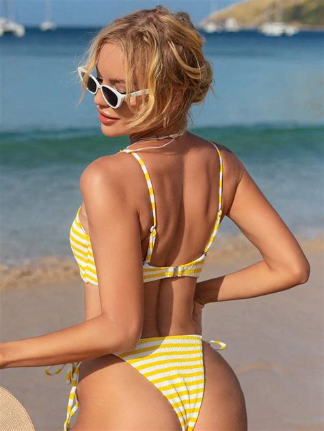 SHEIN Swim Juego de bikini de lado atado con impresión a rayas para mujer traje de baño de