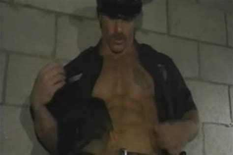 Hank Gay Porn Videos At Boy Tube