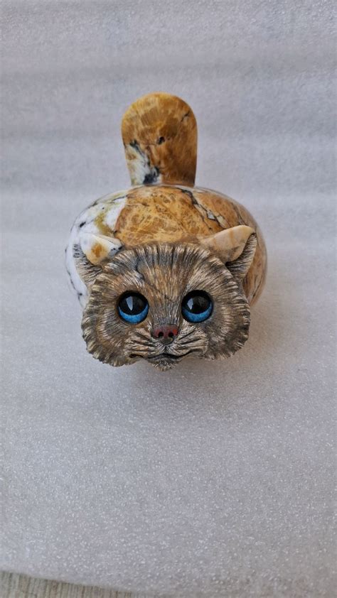 Кот шар. Кот из камня. Кот в подарок. Кот в интерьер. Ангидрит в ...