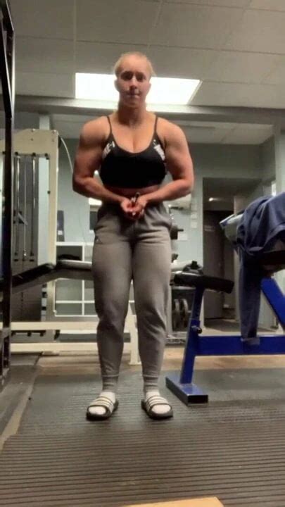 Free Muscle Woman Porn Videos XHamster