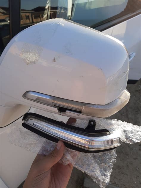 Замена зеркало заднего вида и повторитель поворотника — Chevrolet ...