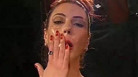 Nude German Stripper In New Orleans Porn Videos