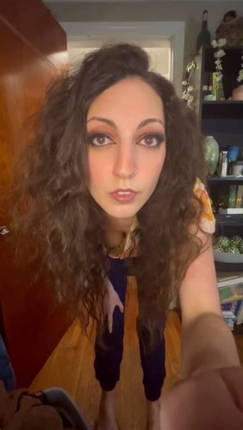 Dow blouse, silhouette challenge, link in comments | Scrolller