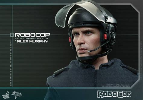 Hot Toys新發表戰損版機器戰警與墨菲警探