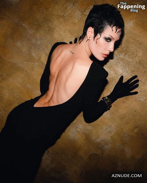 Halsey Sexy Flashes Her Hot Tits At The Vanity Fair Oscar Party In Beverly Hills AZNude