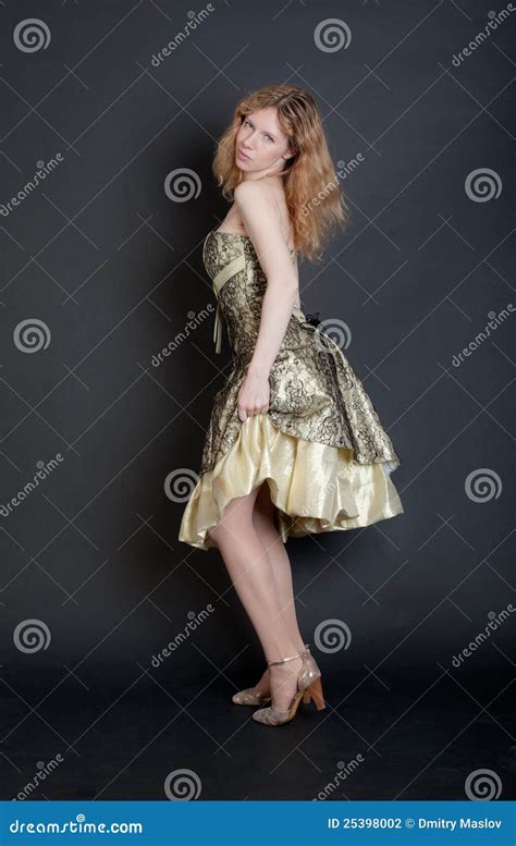 Blonde Mince Photo Stock Image Du Caucasien Noir Charme