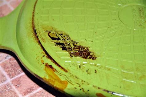 Как очистить, отмыть сковороду от нагара просто и надежно