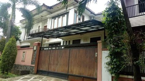 Rumah Cantik Lantai Di Villa Gunung Lestari Ciputat M Shm