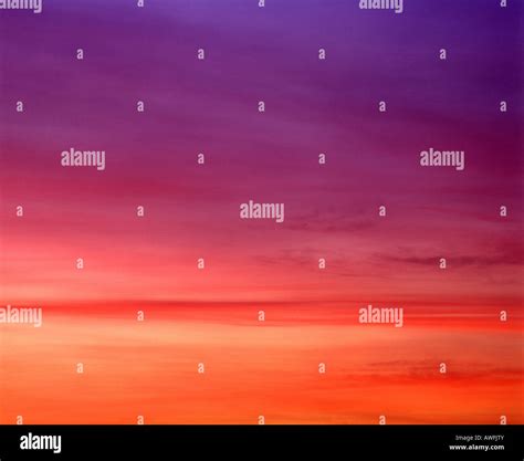 Glowing Night Sky Mauve And Fuschia Stock Photo Alamy