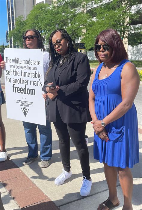 Black community activists ask school board to fire South Bend schools superintendent