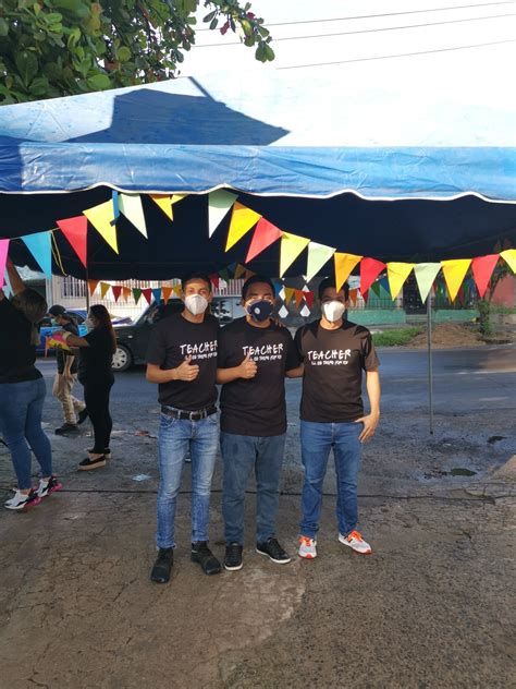 Emocionados por ver de... - Colegio de Ciudad Delgado