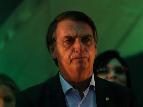 Bolsonaro Se Emociona E Chora Em Evento Das Forças Armadas