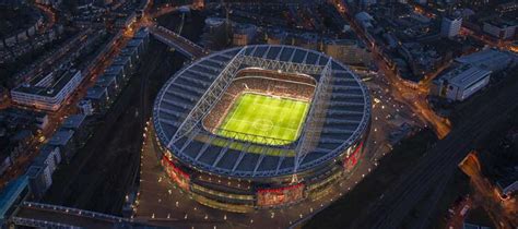 Arsenal Stadium - The Emirates - Football Tripper