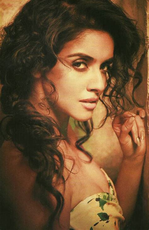 Indian Actress Latest Photos And Wallpapers Hot Indian Actress Asin Sexy Gallery