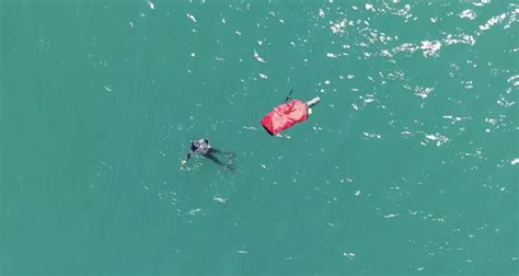 I Droni Per Il Salvataggio In Mare La Simulazione A Brindisi Foto