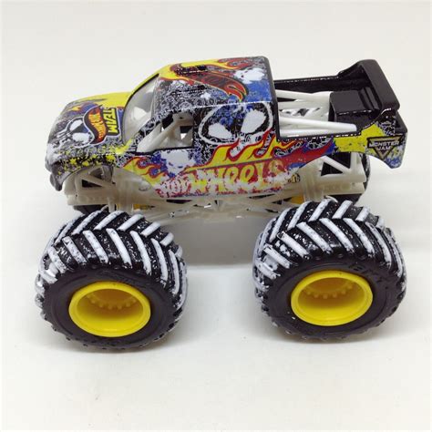 Julian S Hot Wheels Blog Team Hot Wheels Firestorm Monster Jam Truck Walmart Exclusive