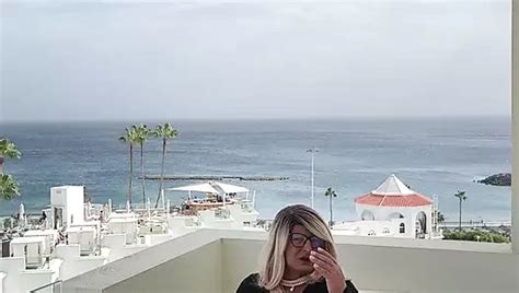 Sexy Crossdresser Kellycd2022 Afternoon Drive In The Sunshine Shemale Porn XHamster